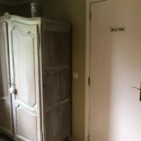 Πανσιόν Les Lumerettes - Dohan Bouillon